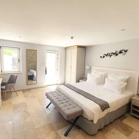 Domaine Ribiera, 5 Etoiles, & Golf - Forcalquier Hotel 5*